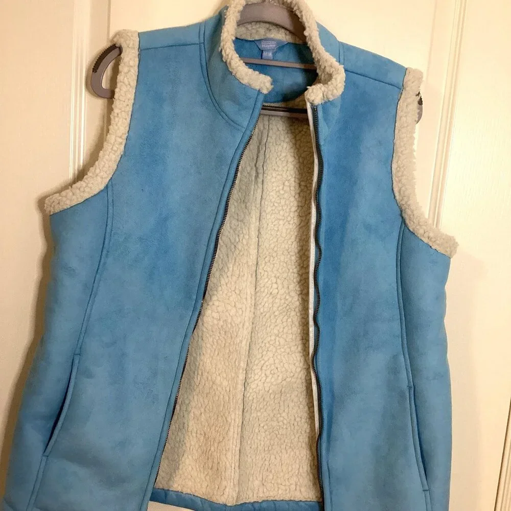 Denver Hayes Women's Blue Faux Suede Vest Sleeveless Size M Sherpa Lined - Picture 1 of 10